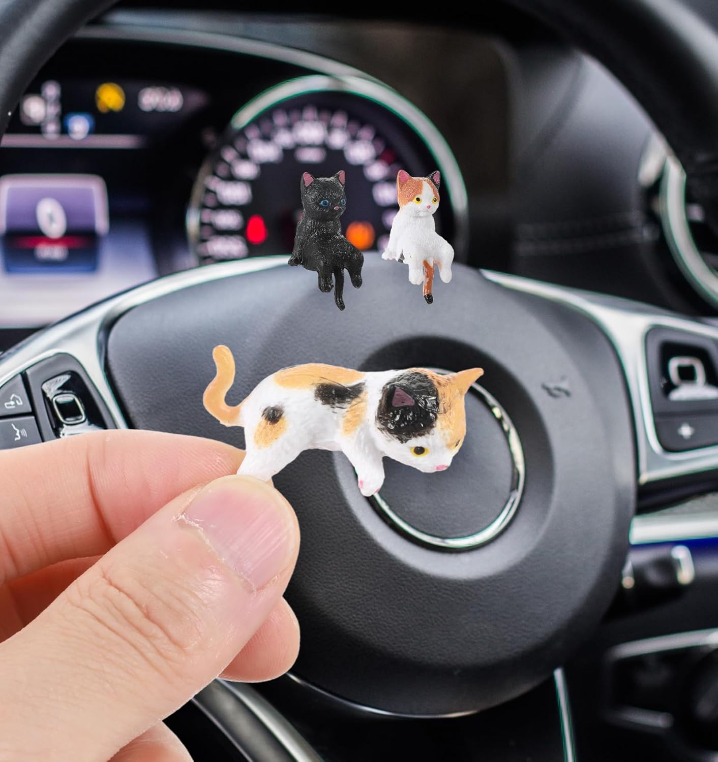 Cute Mini Cat Monitor Figurines (8-Pack)